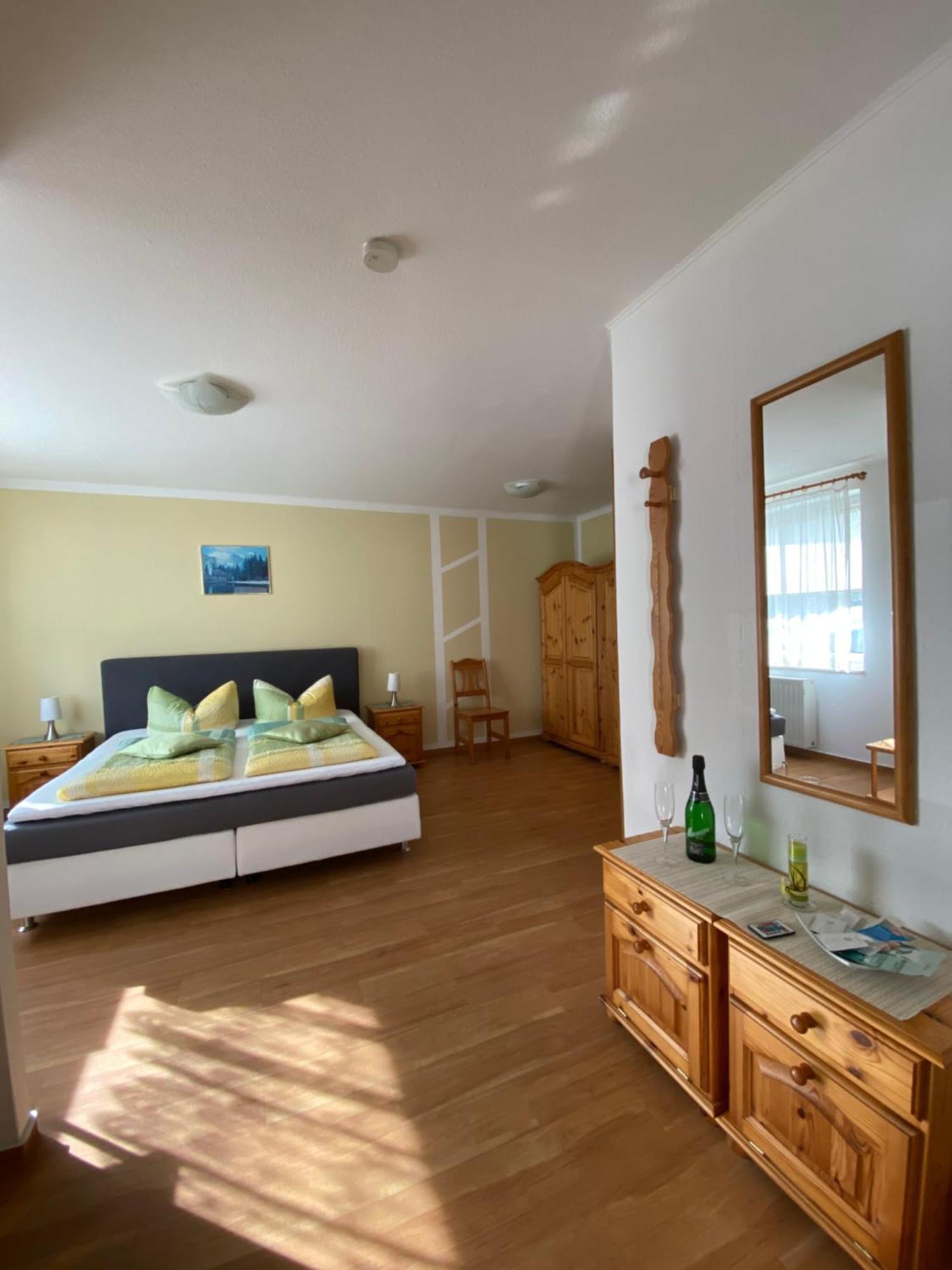 Mallin Hotel Am Schlosspark الغرفة الصورة