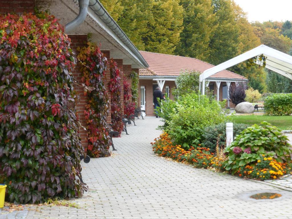 Mallin Hotel Am Schlosspark المظهر الخارجي الصورة